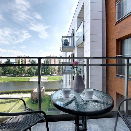 Live & Travel Apartments Number 1 Гданск Екстериор снимка
